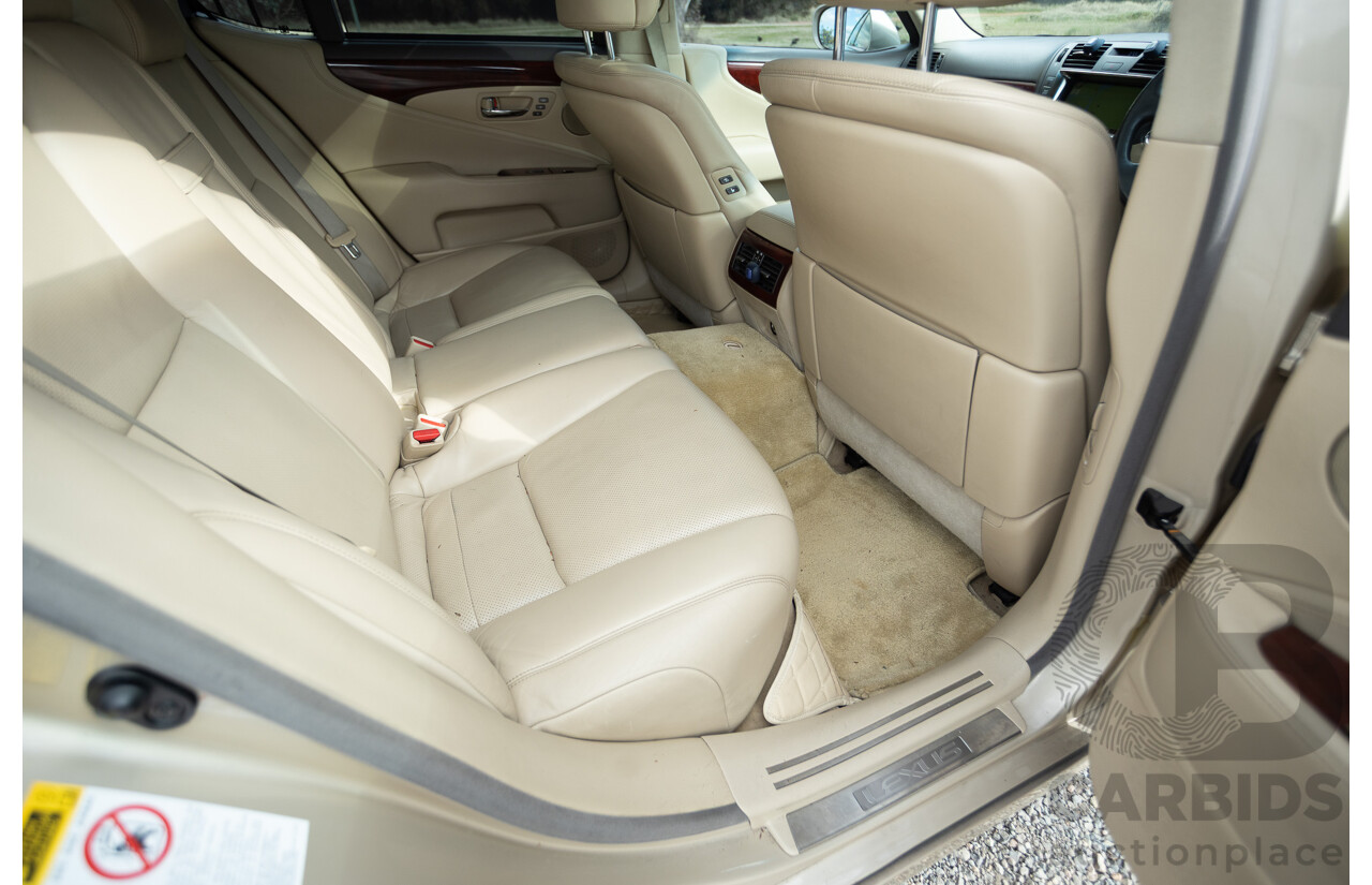02/2008 Lexus LS460 USF40R 4d Sedan Gold 4.6L V8