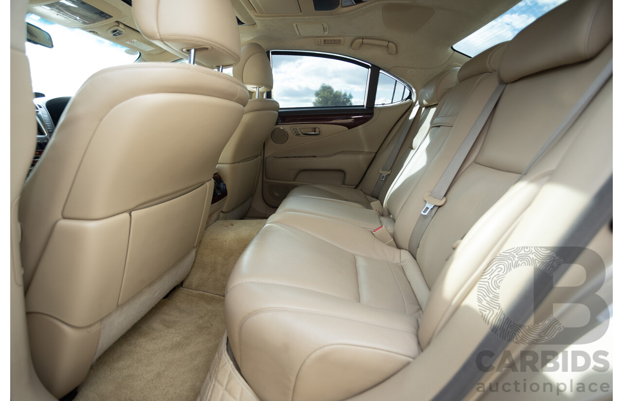 02/2008 Lexus LS460 USF40R 4d Sedan Gold 4.6L V8