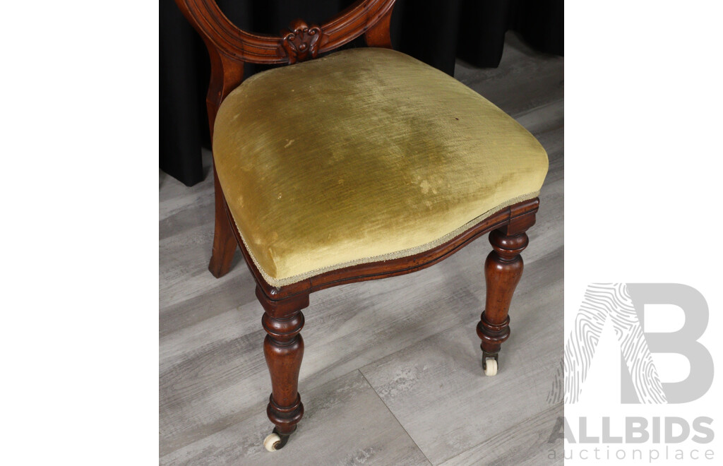 Good Set of Six Victorian Balloon Back Dining Chairs