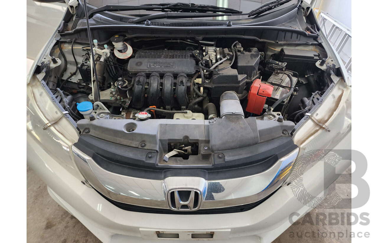 11/2014 Honda City VTi GM MY15 4d Sedan White 1.5L