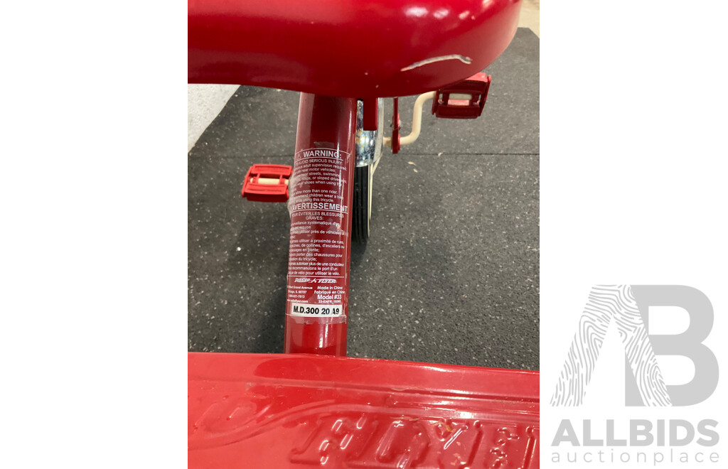 RADIO FLYER Classic Dual Deck Tricycle - ORP $199.99