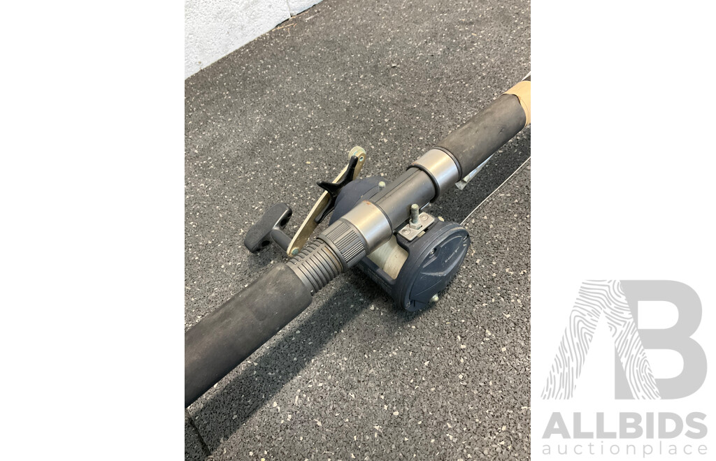 SHAKESPEARE UGLY STIK Platinum Fishing Rod with OKUMA CONQUEST Reel