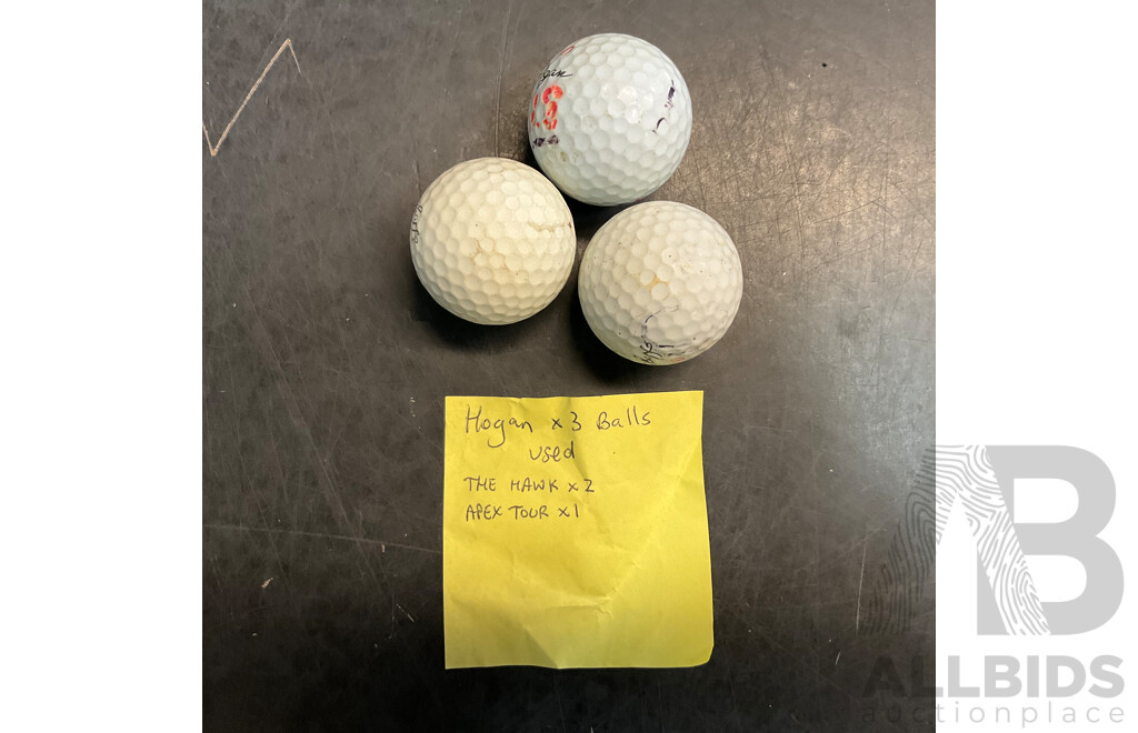Assorted Vintage Golf Tees & Golf Balls