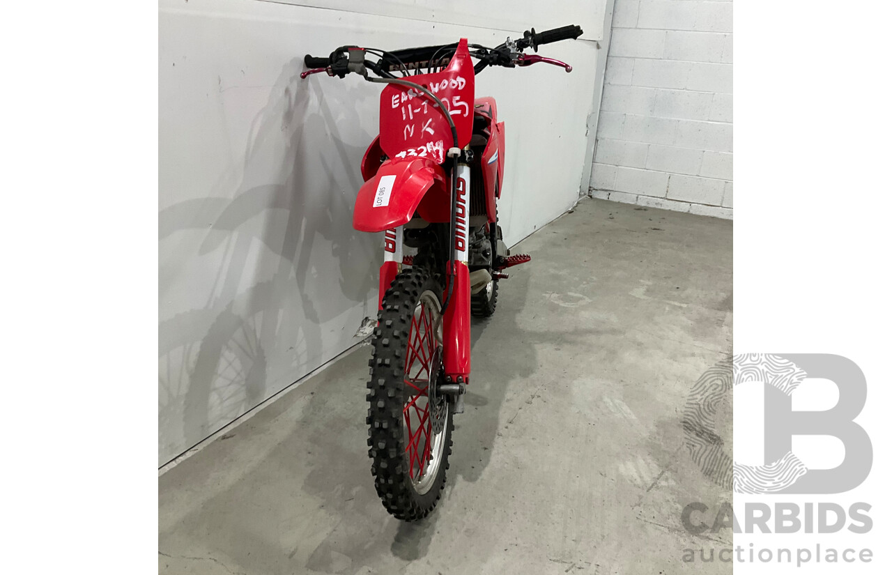 Honda CRF 150R Dirt Bike