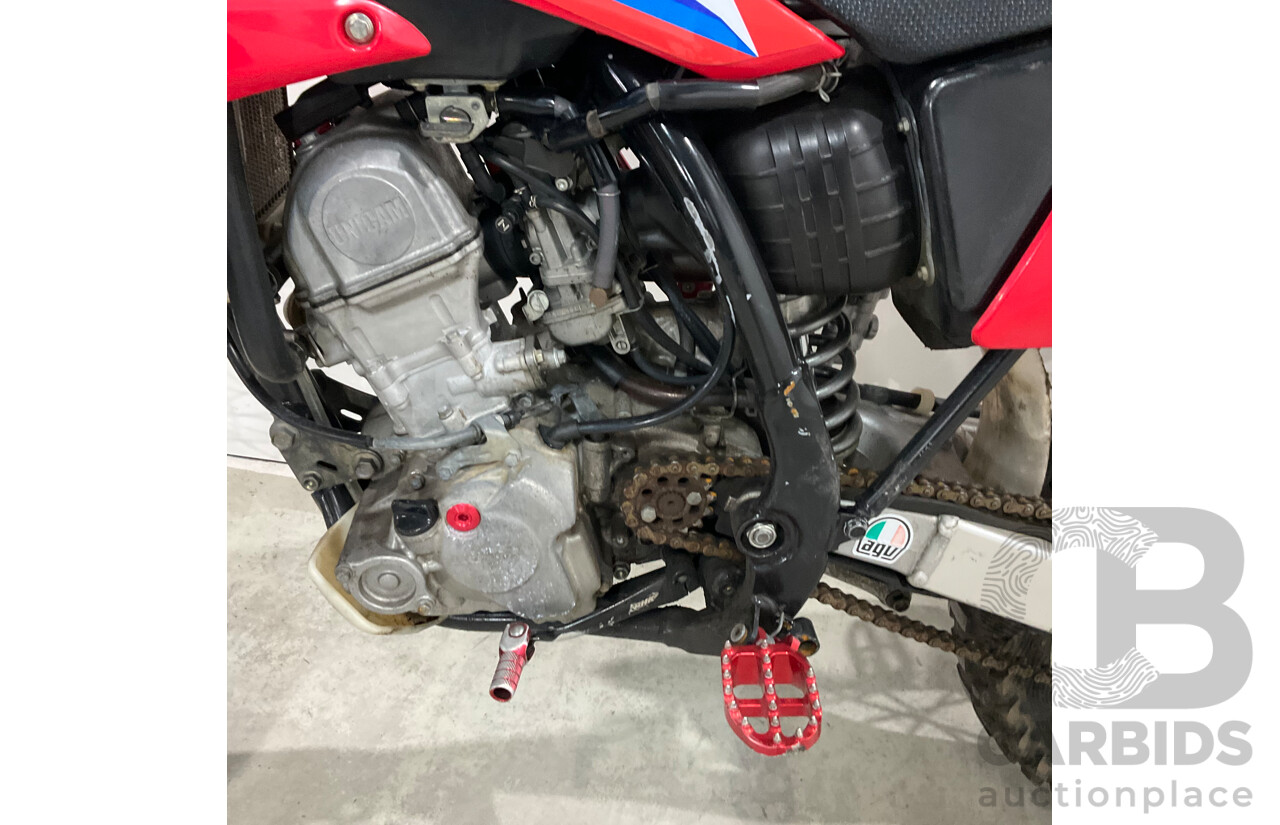 Honda CRF 150R Dirt Bike