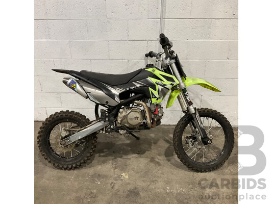 THUMPStar YX-R Dirt Bike