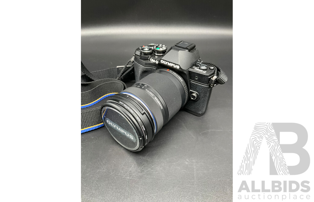 OLYMPUS OM-D E-M10 Mark III Camera and Accessories