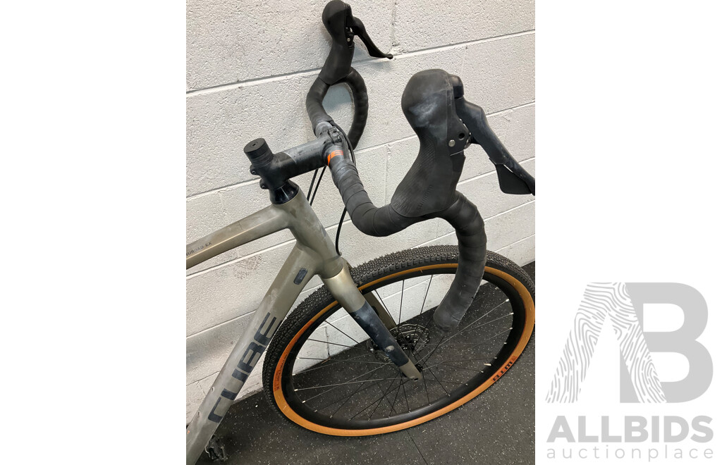 CUBE Nuroad EX Gravel Bike