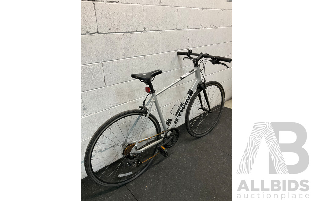 B'TWIN Triban Flat Bar Road Bike