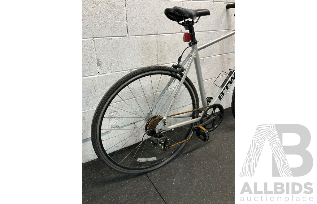 B'TWIN Triban Flat Bar Road Bike