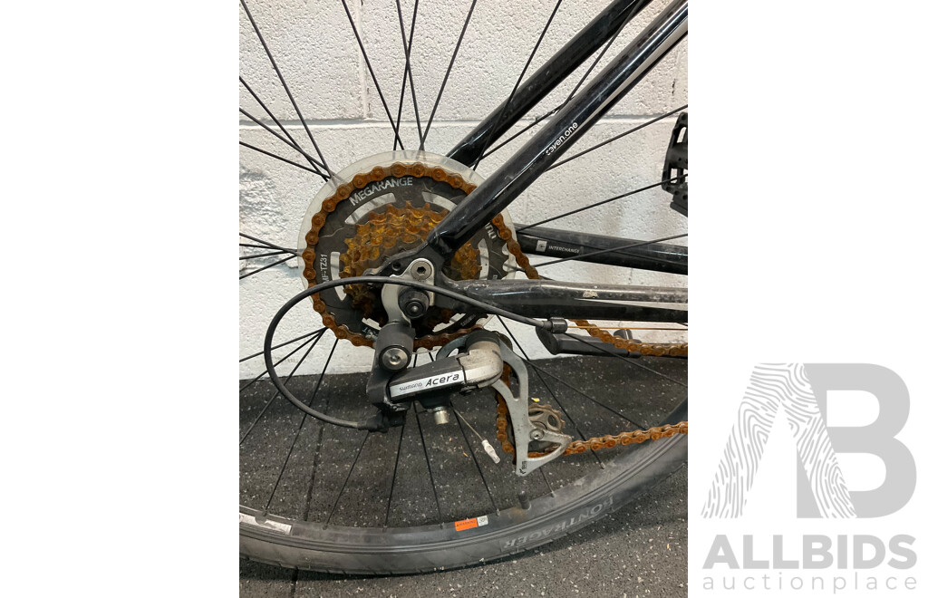 TREK Hybrid Bike