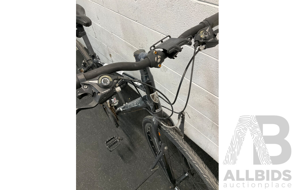 TREK Hybrid Bike
