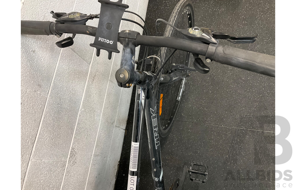 TREK Hybrid Bike