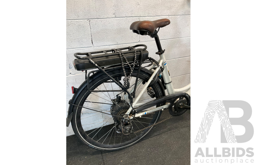 NCM Munich Electric Bike