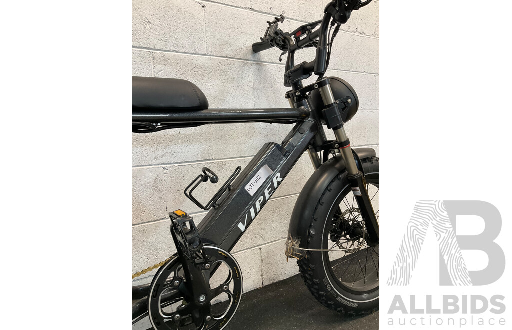 VIPER Cruser Electric Bike