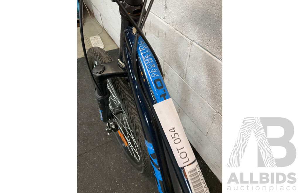 X-FUSION MT60 Kids Mountain Bike