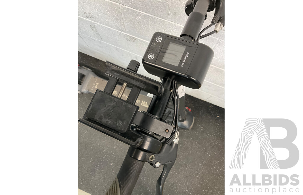 WIDEWHEEL Pro Electric Scooter