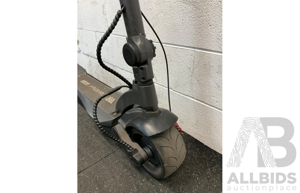 WIDEWHEEL Pro Electric Scooter