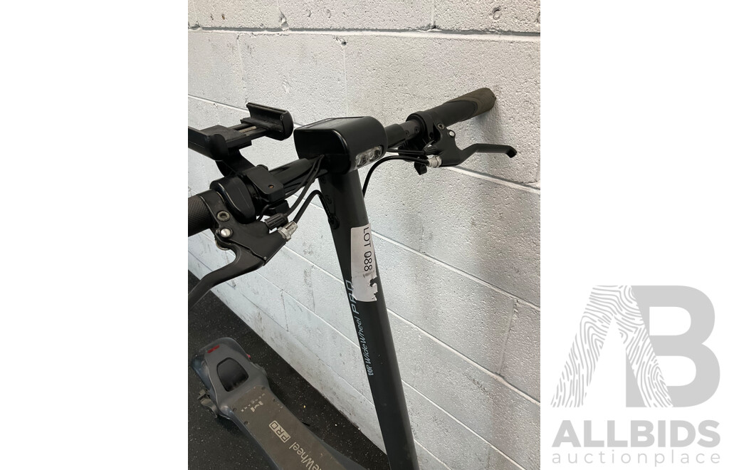 WIDEWHEEL Pro Electric Scooter