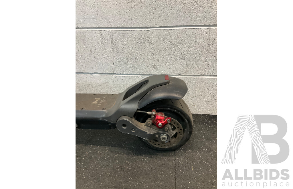 WIDEWHEEL Pro Electric Scooter
