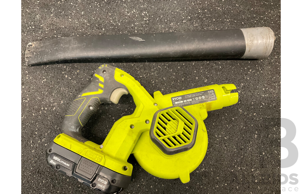 RYOBI One+ 18V Blower  (R18TB), Multi Tool (RMT1801), Battery 18V 2Ah and Battery Charger - Lot of 4