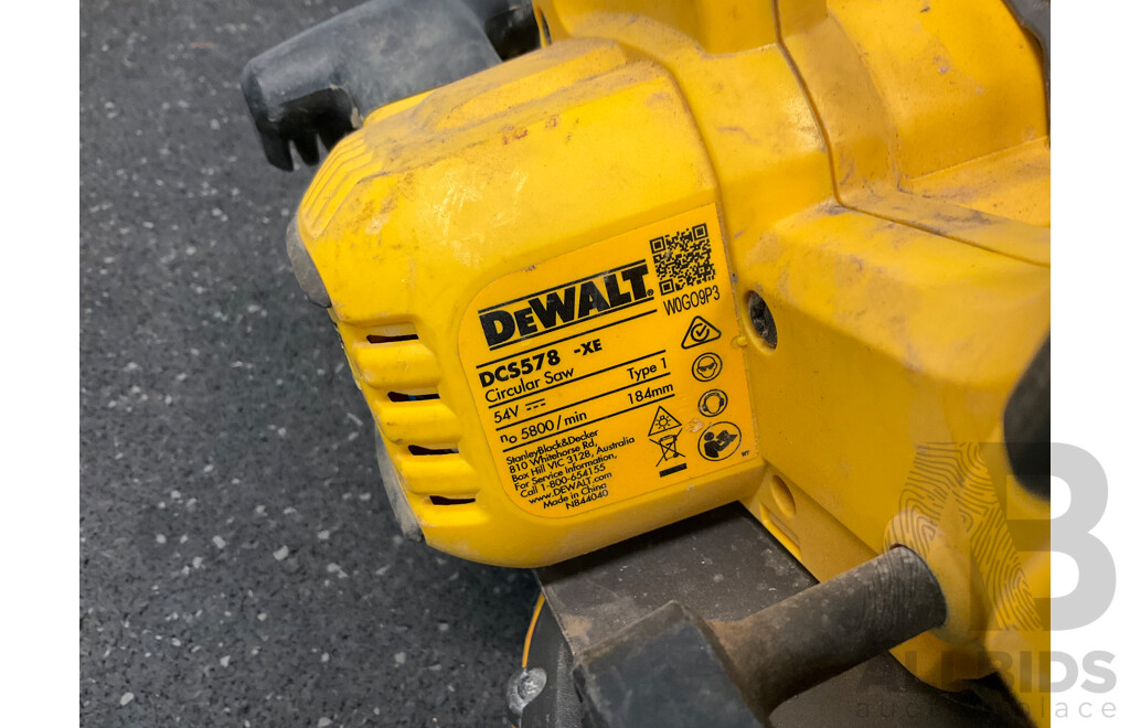 DeWALT 18V  Angle Grinder (DCG418), Circular Saw (DCS578-XE) and 18V 9.0Ah Battery  - Lot of 3