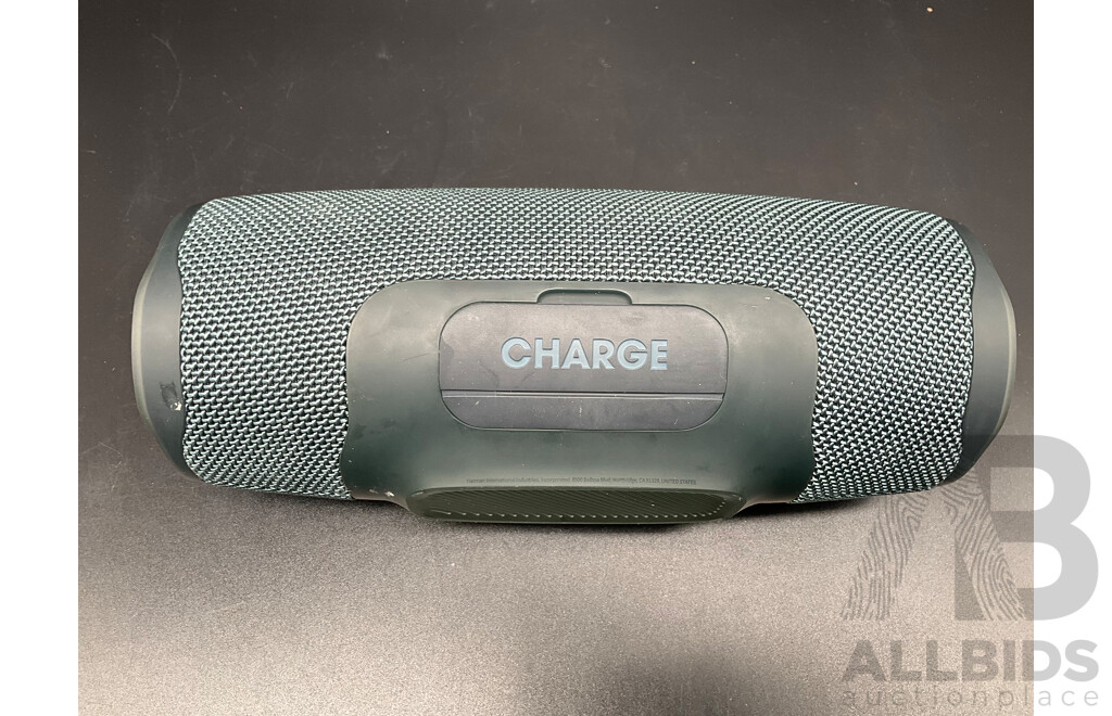 JBL Charge Essential 2  Portable Bluetooth Speaker