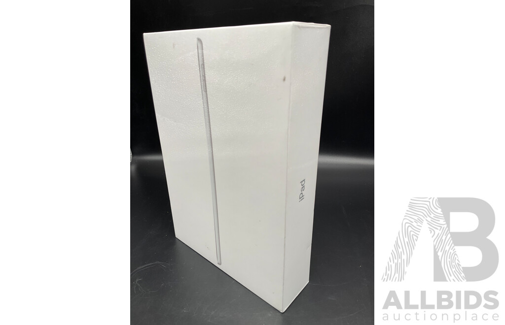APPLE IPad (9th Gen)  WiFi 64GB Silver