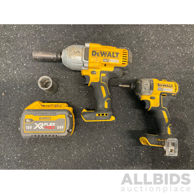DeWALT Brushless 18V Impact Wrench (DCF899-XE), Cordless Impact Driver (DCF887-XE) and 9AH 18V Battery - Lot of 3
