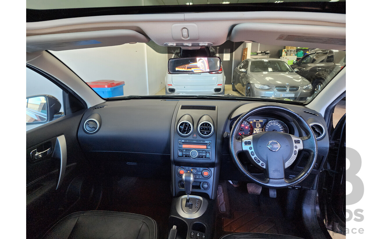 5/2010 Nissan Dualis Ti (4x2) J10 MY10 4d Wagon Maroon 2.0L