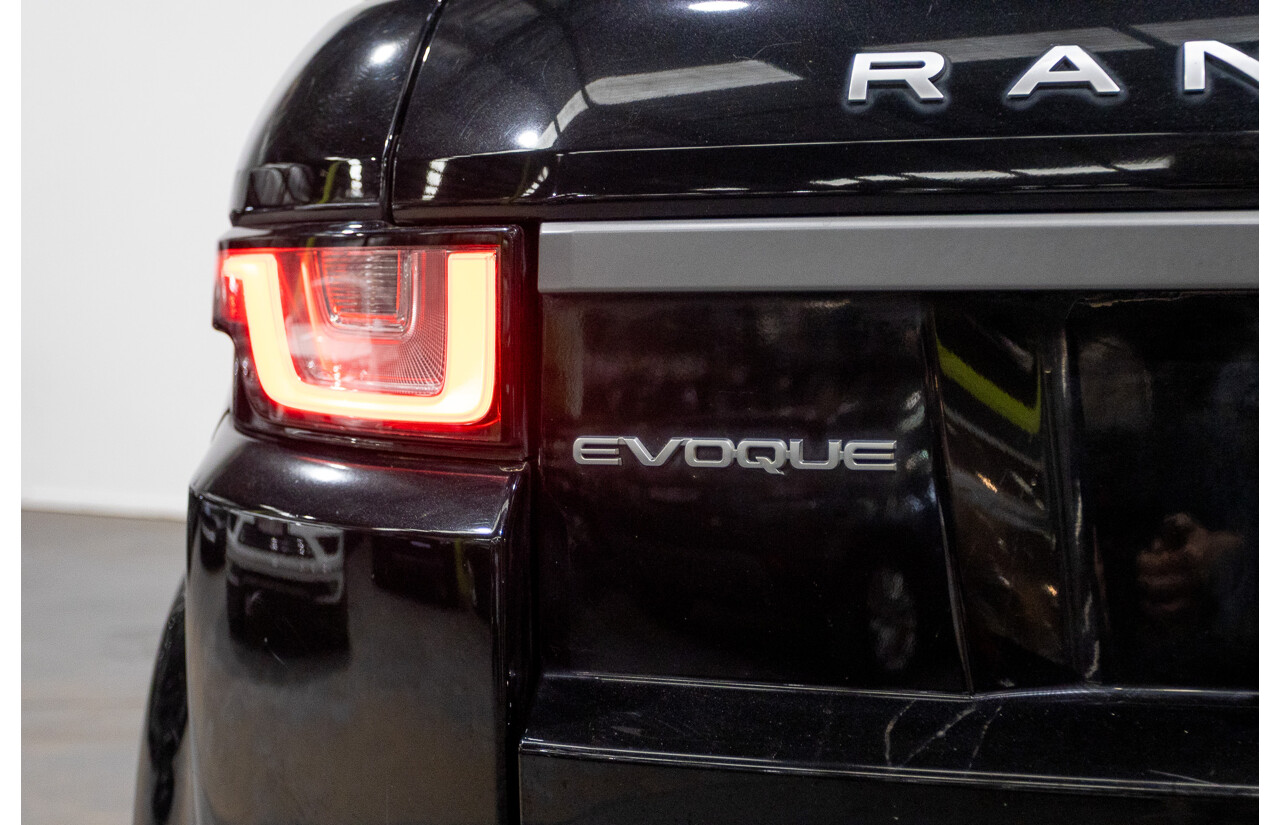 12/2017 Range Rover Evoque Td4 (110kW) SE (AWD) LV MY18 5D Wagon Santorini Santorini Black Turbo Diesel 2.0L
