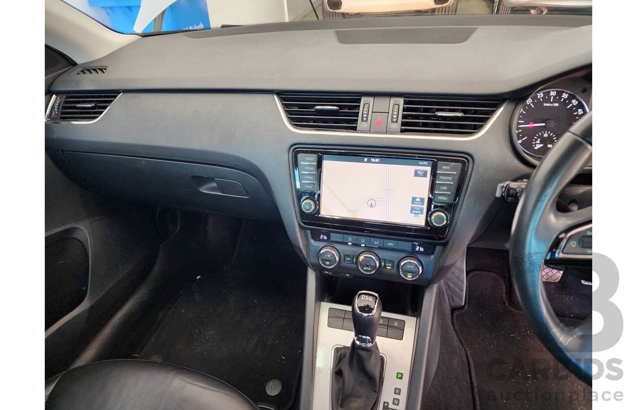 9/2014 Skoda Octavia 110 TDI Elegance NE 4d Wagon White 2.0L
