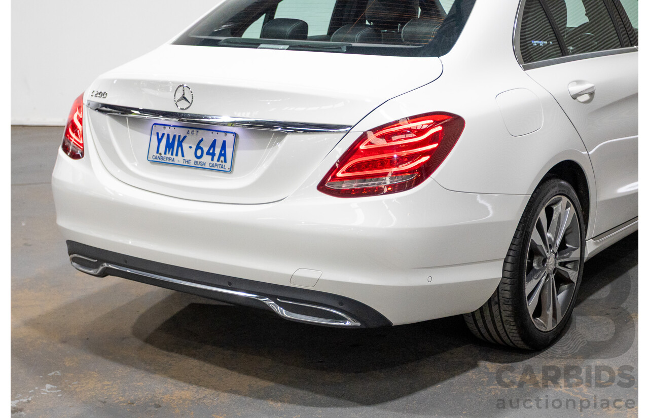 05/2016 Mercedes Benz C200 205 MY16 4d Sedan Polar White Turbo 2.0L