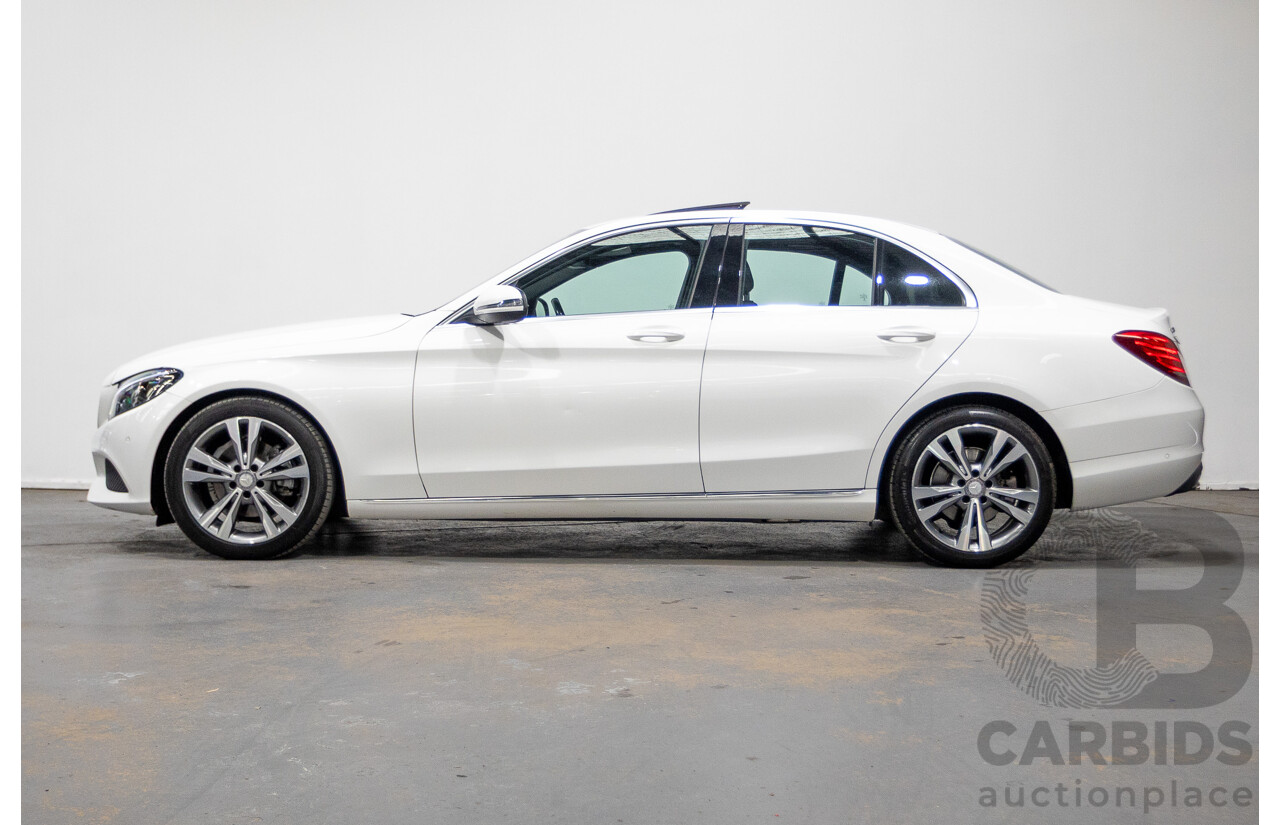 05/2016 Mercedes Benz C200 205 MY16 4d Sedan Polar White Turbo 2.0L