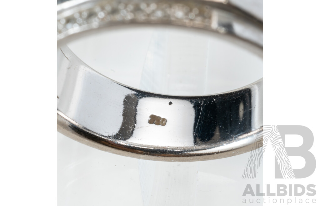 18ct White Gold Mens Diamond Set Wedding Ring, Est TDW 1.50ct, Size P, 10.52 Grams
