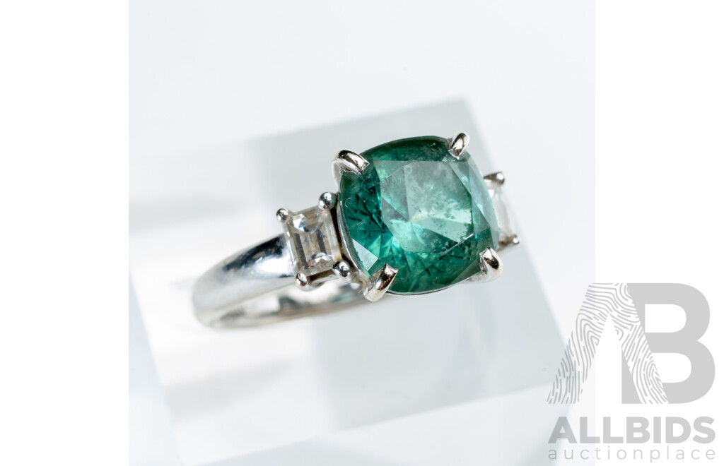 18ct White Gold Tourmaline & Diamond Ring, S2.52ct/TDW0.38ct, Size M1/2, 4.50 Grams