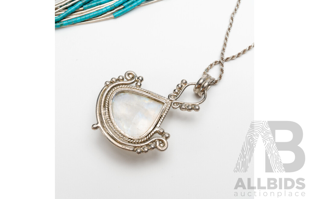 Sterling Silver Vintage Multi Strand Turquoise Necklace & Sterling Silver Labradorite Pendant on Chain, 77.0 Grams