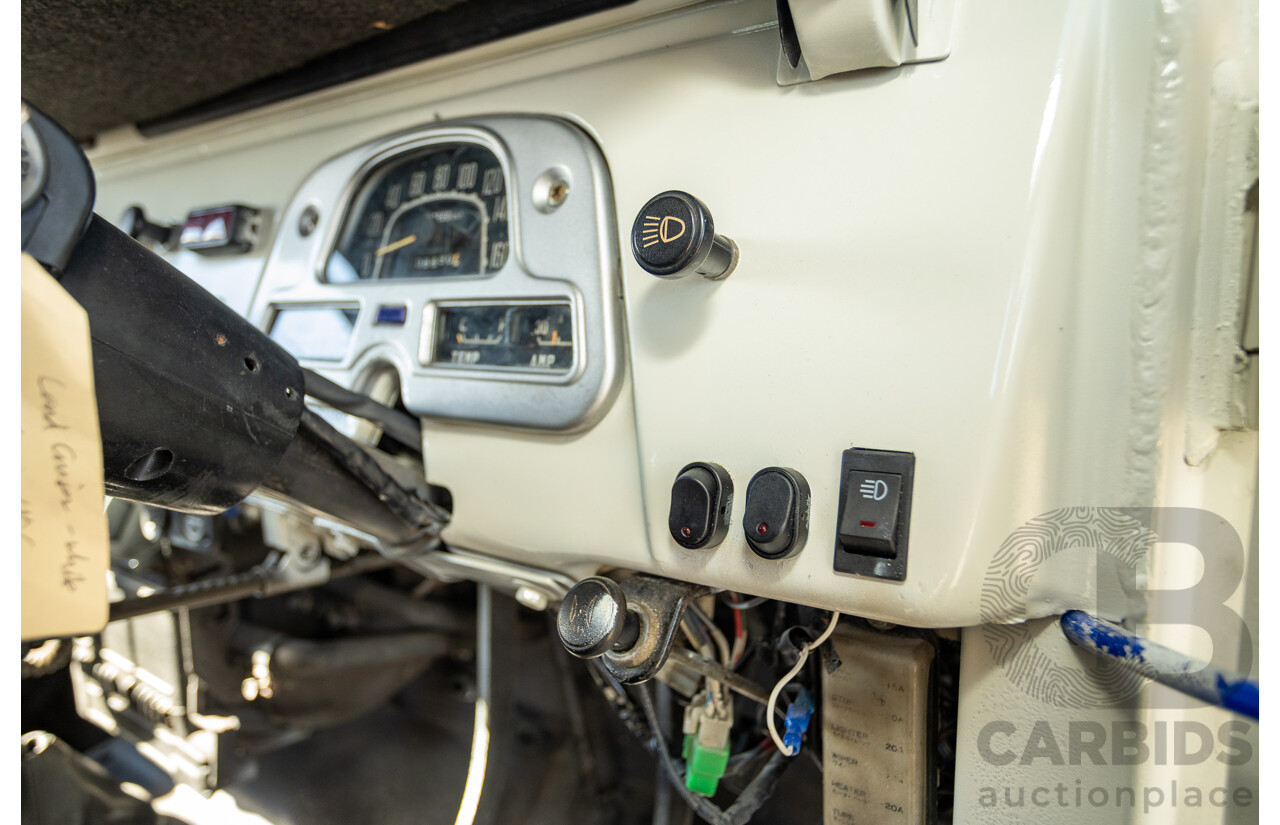 11/1977 Toyota Landcruiser SWB FJ40 (4x4) 2d Softtop White 4.2L
