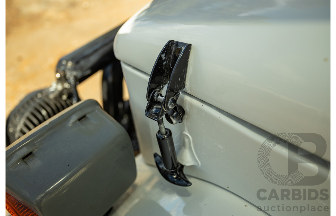 11/1977 Toyota Landcruiser SWB FJ40 (4x4) 2d Softtop White 4.2L