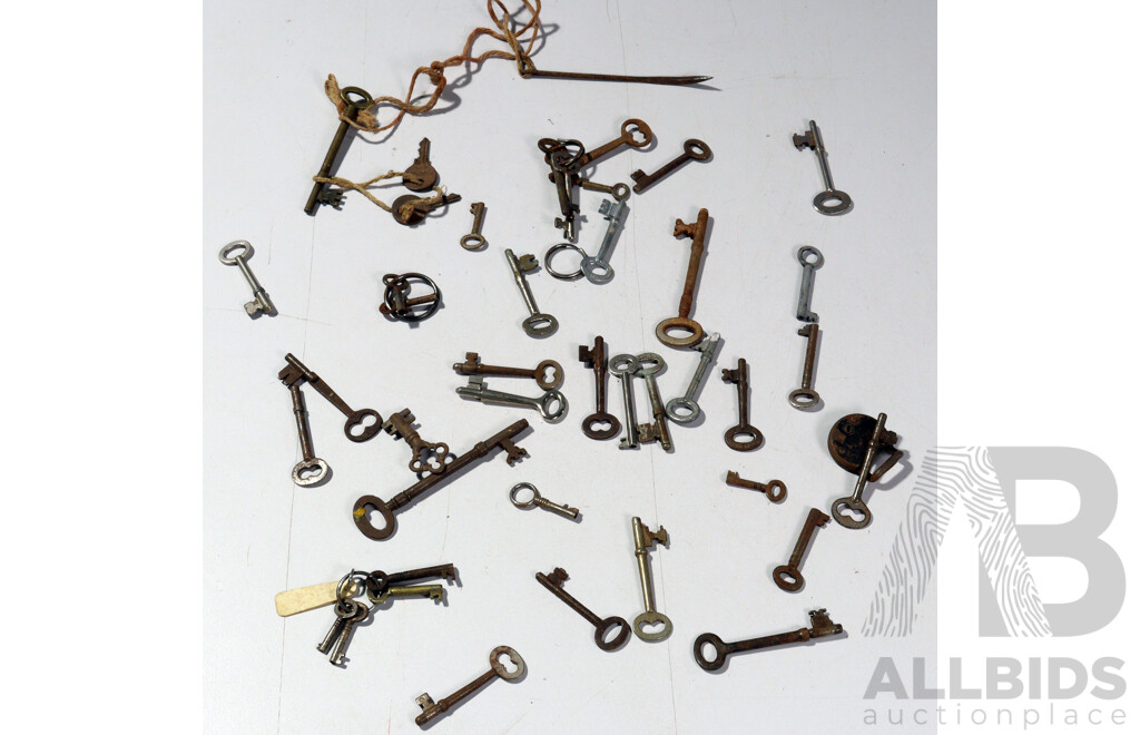 Collection Antique & Vintage Keys