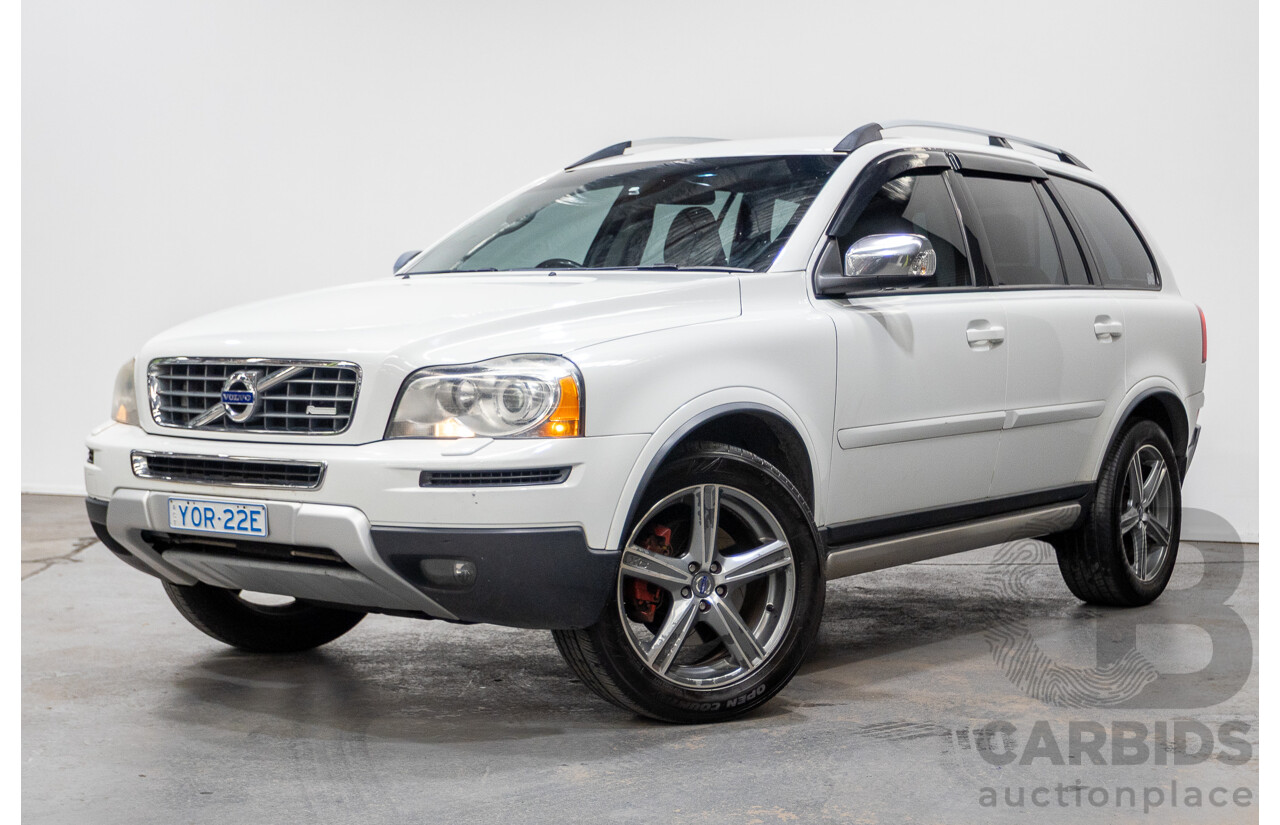 11/2010 Volvo XC90 V8 R-Design (4x4) MY11 4d Wagon Ice White V8 4.4L