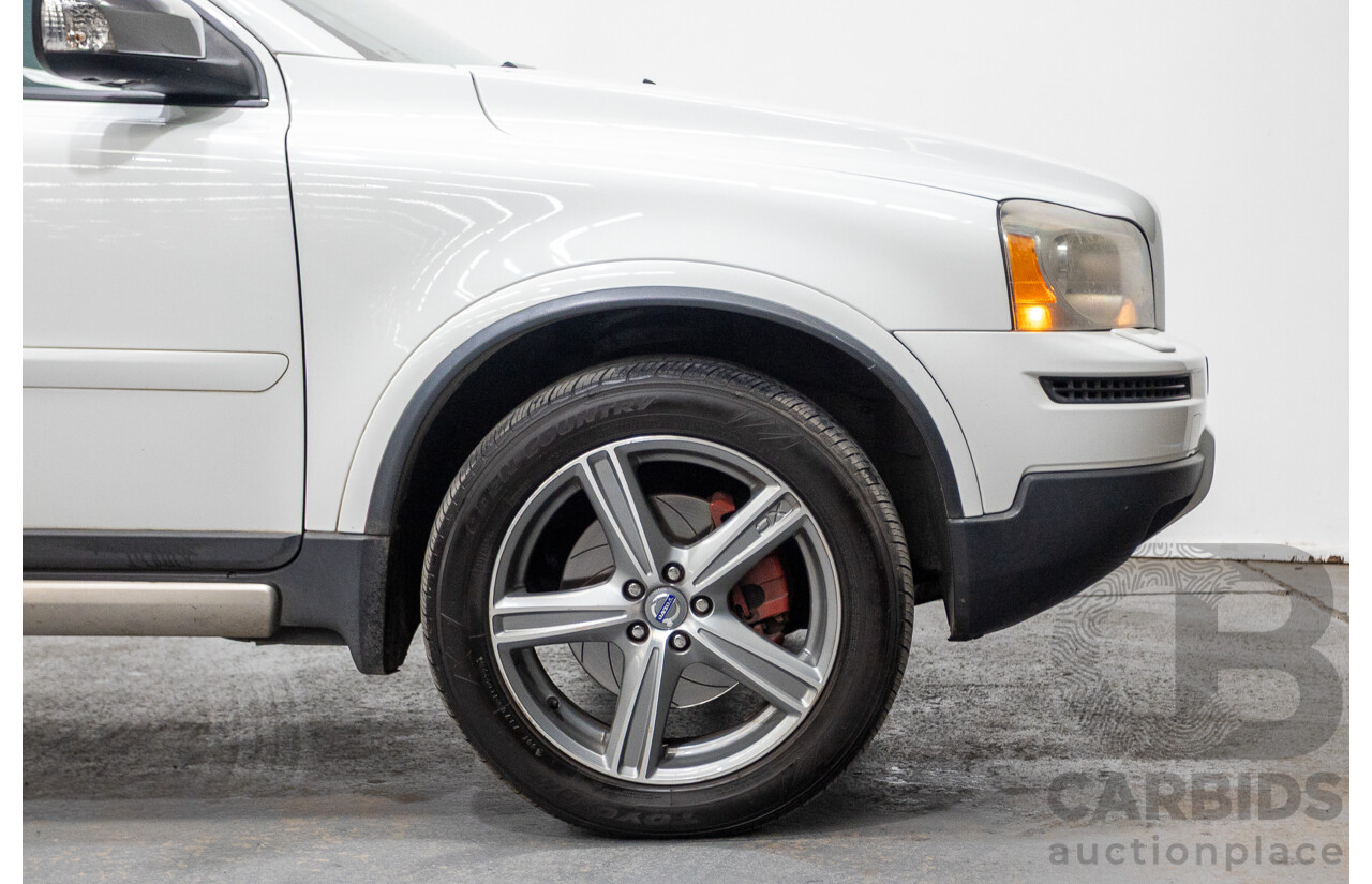11/2010 Volvo XC90 V8 R-Design (4x4) MY11 4d Wagon Ice White V8 4.4L