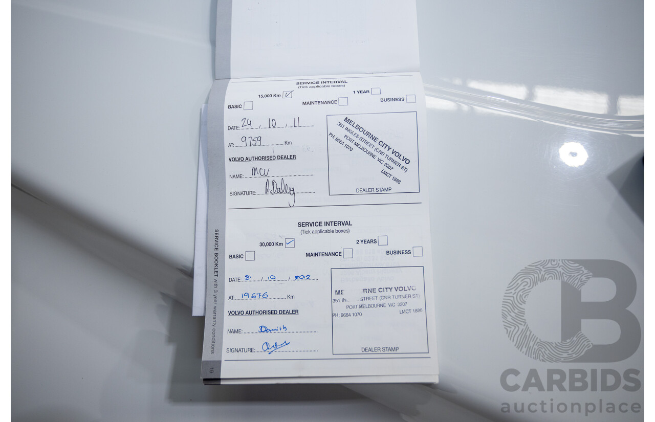 11/2010 Volvo XC90 V8 R-Design (4x4) MY11 4d Wagon Ice White V8 4.4L