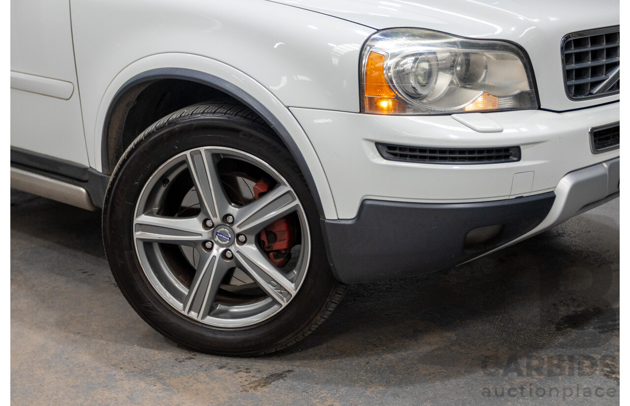 11/2010 Volvo XC90 V8 R-Design (4x4) MY11 4d Wagon Ice White V8 4.4L