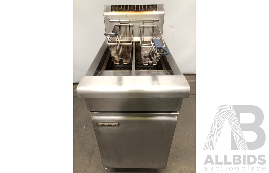 Waldorf Stainless Steel 450mm Twin Pan Natural Gas Deep Fryer