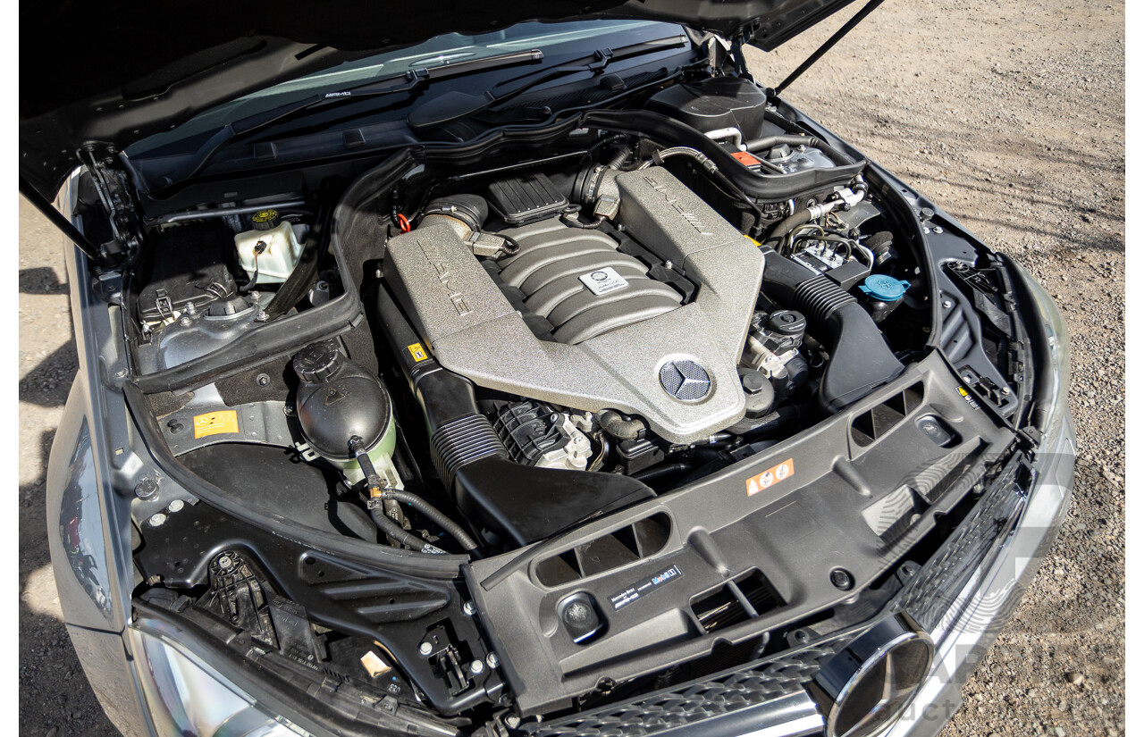 1/2012 Mercedes Benz C63 AMG Performance Package W204 MY12 2d Coupe Palladium Silver Metallic V8 6.3L