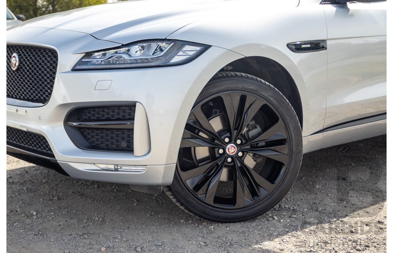 07/2016 Jaguar F-Pace 30d R-Sport (AWD) MY17 X761 4d Wagon Rohdium Silver Metallic Twin Turbo Diesel V6 3.0L