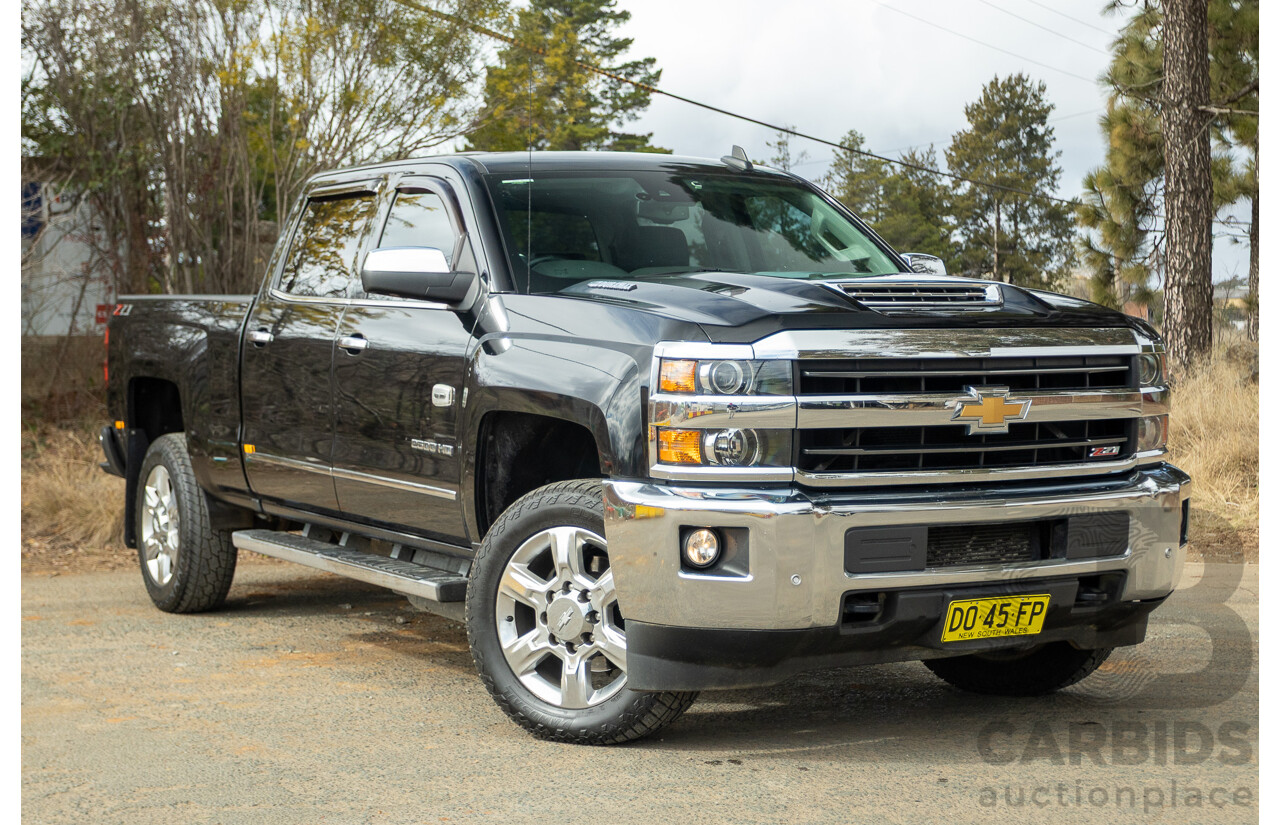 01/2020 Chevrolet Silverado 2500HD LTZ (4x4) C/K25 MY20 4d Crew Cab Black Turbo Diesel V8 6.6L