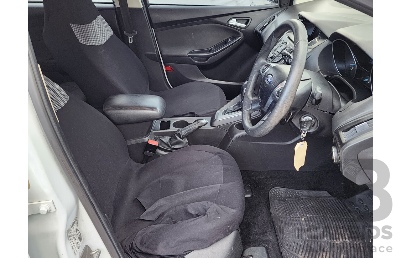 2/2013 Ford Focus Trend LW MK2 5d Hatchback White 2.0L