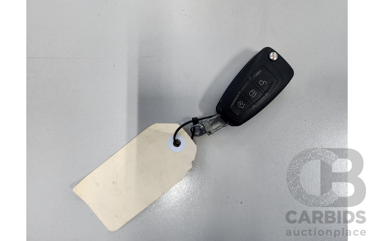 2/2013 Ford Focus Trend LW MK2 5d Hatchback White 2.0L